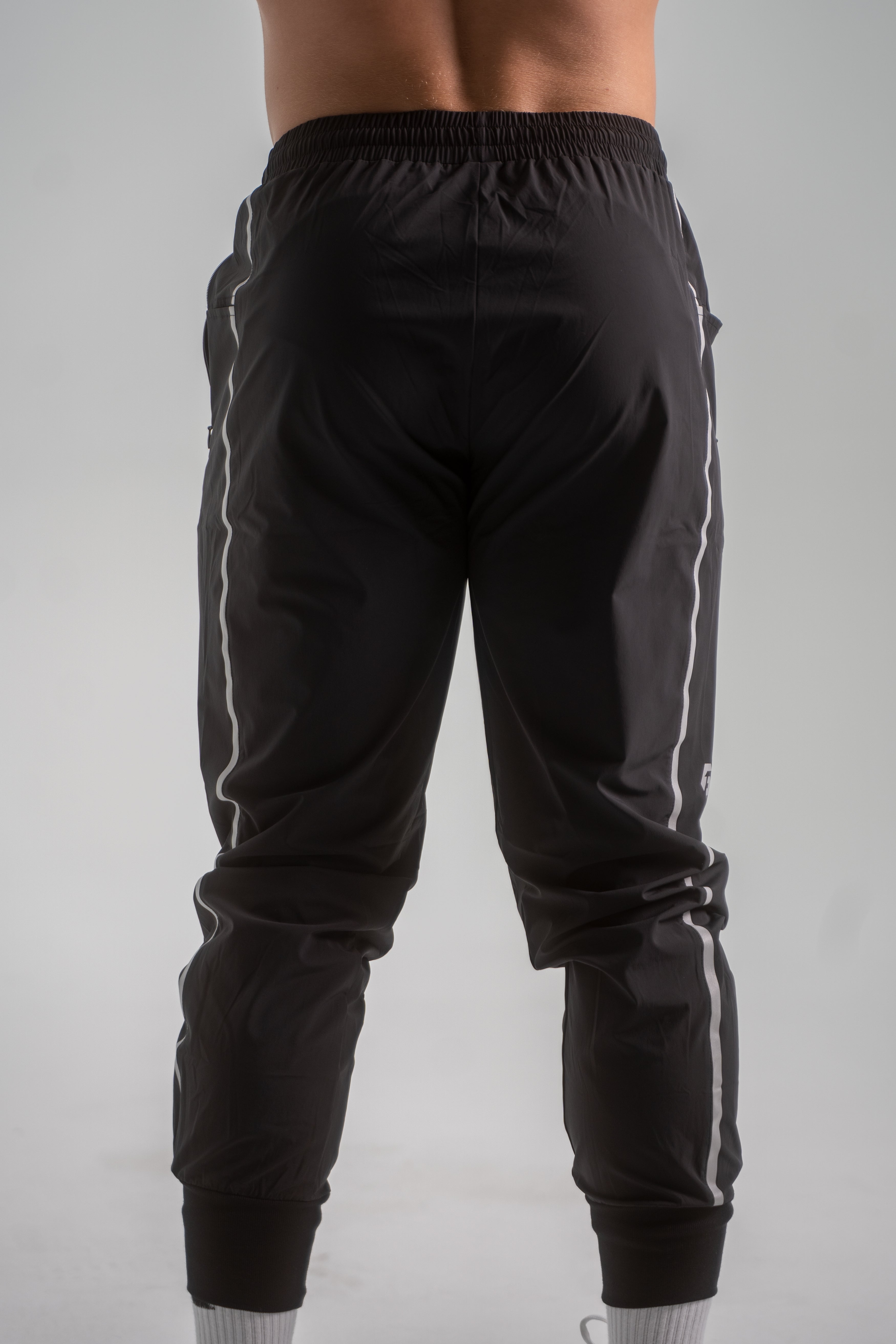 Momentum Joggers - GUFIT