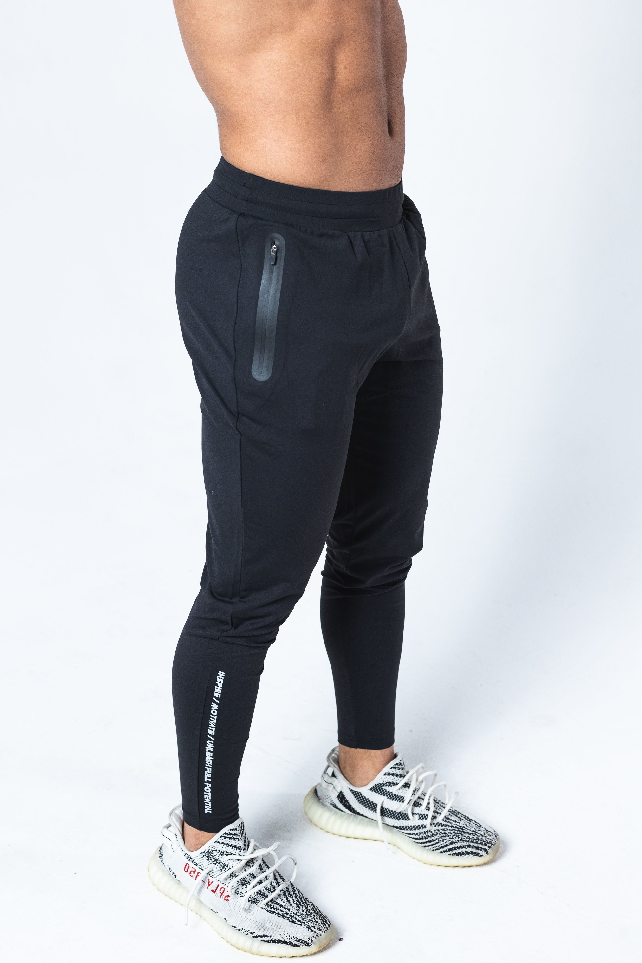 Performance Joggers - GUFIT