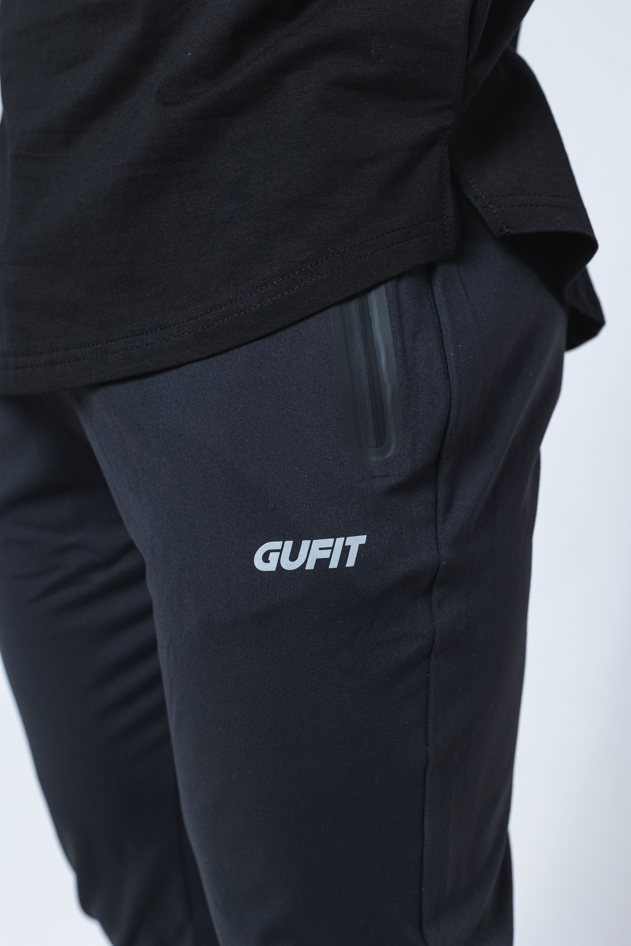 Performance Joggers - GUFIT