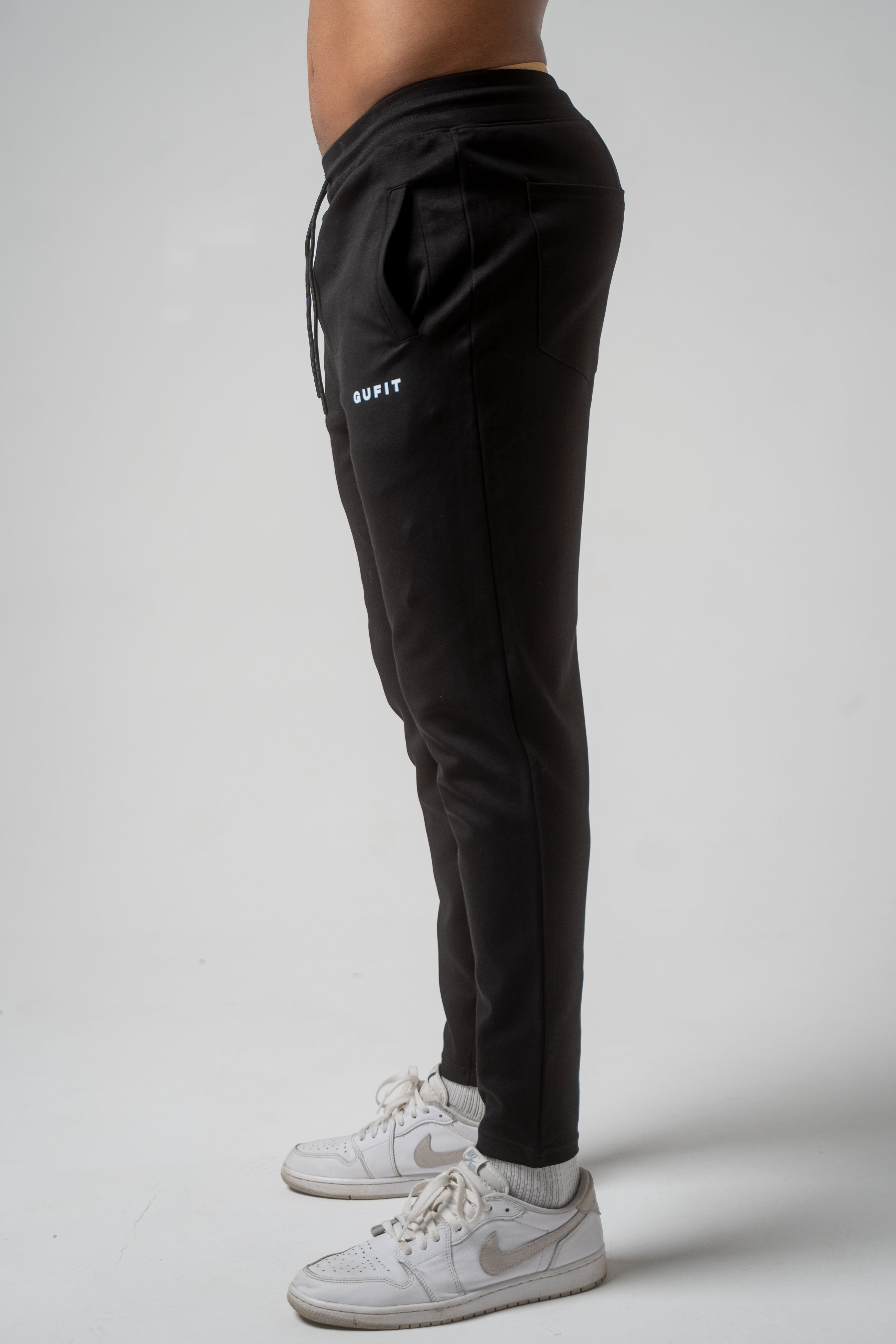 Essential Joggers - GUFIT